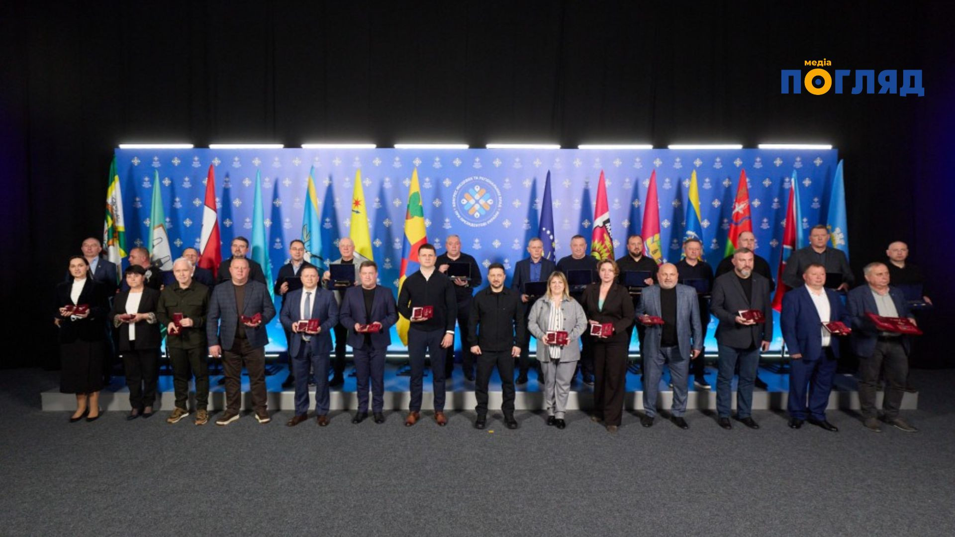 Президент відзначив міста, які стали символами незламності (ФОТО) - зображення